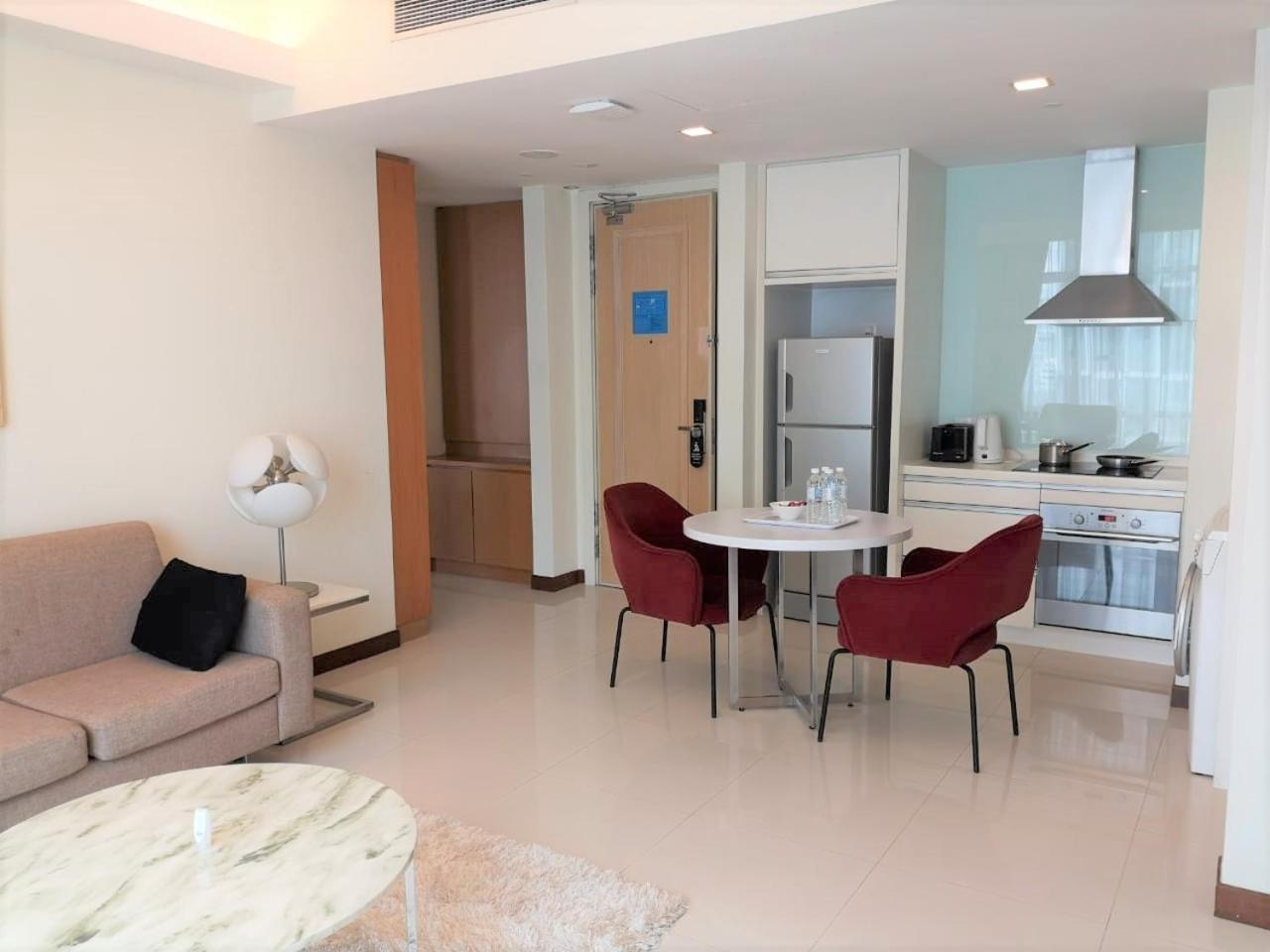Cormar Hotel 5*