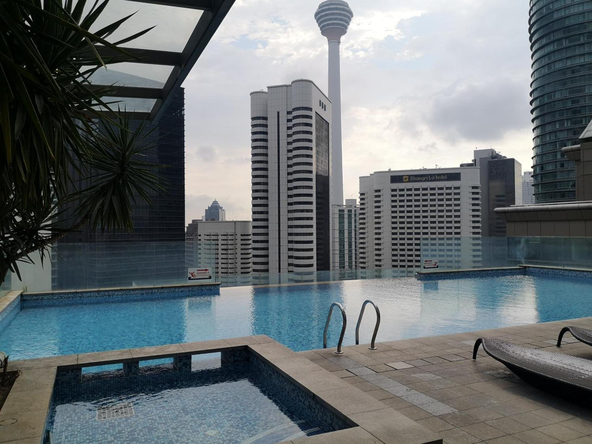Cormar Hotel 5*